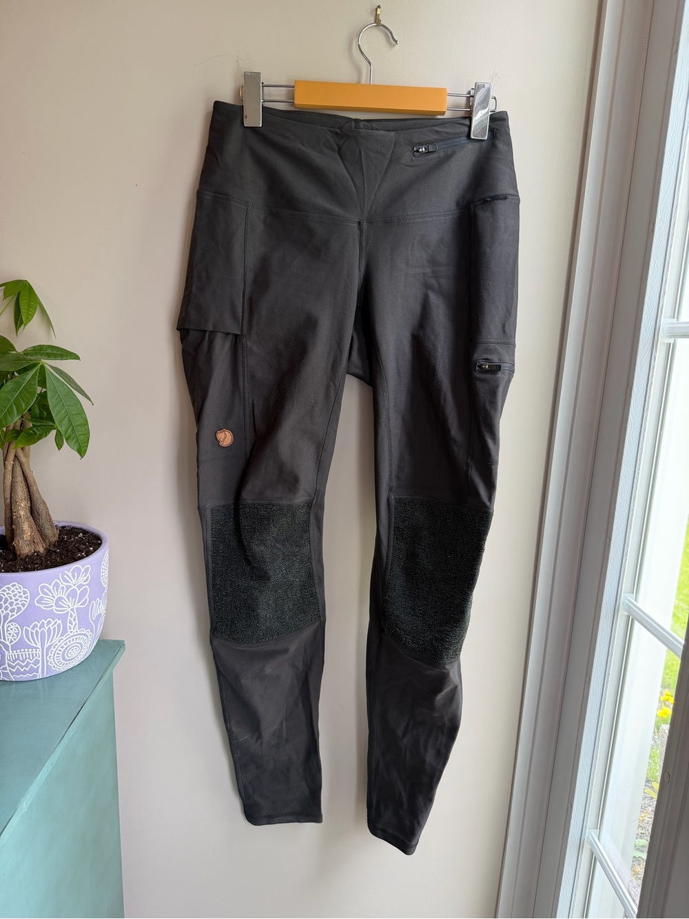 Fjallraven Black Women’s Leggings with Reinforced Knees